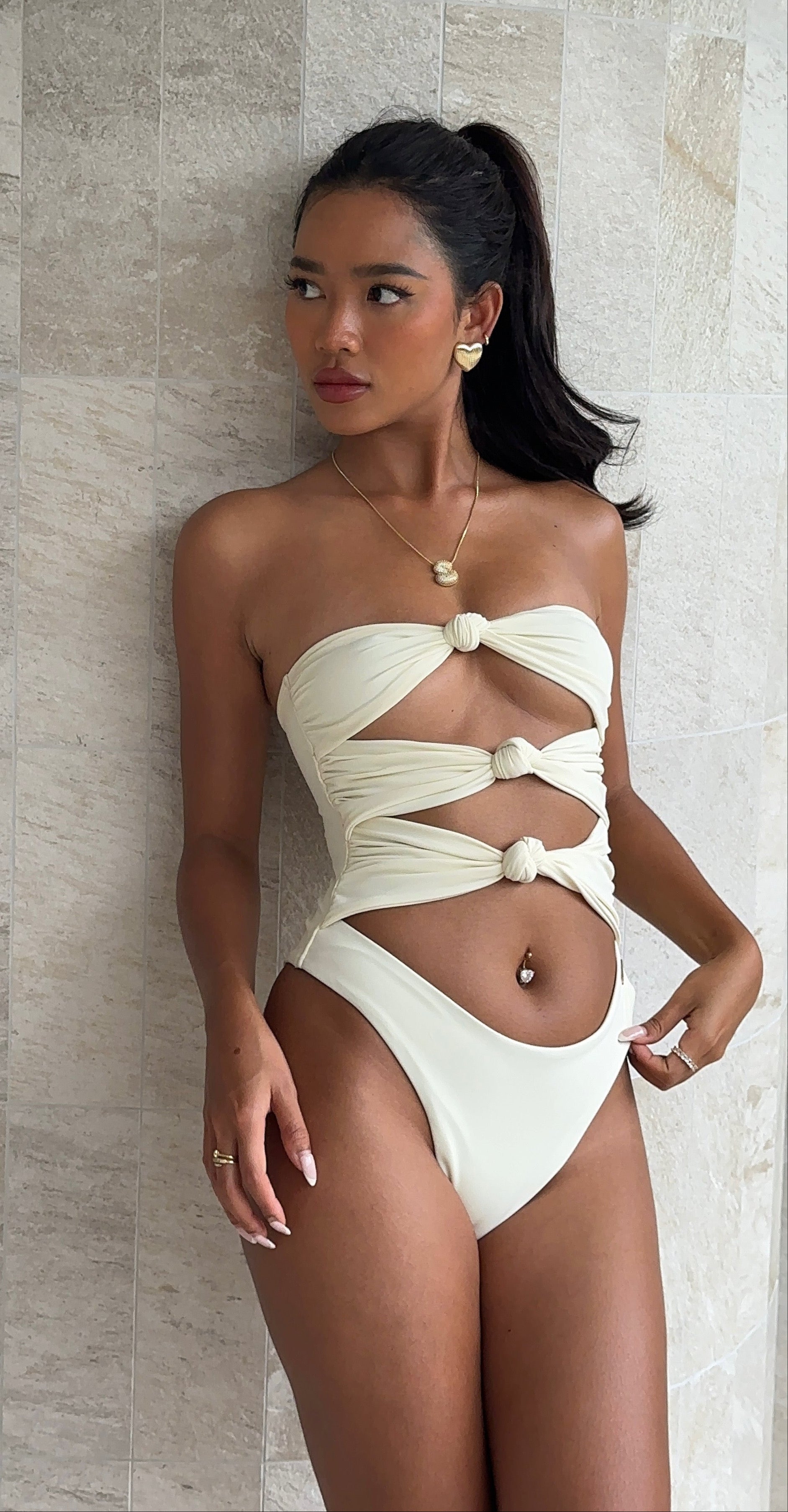 KNOTTY ONE PIECE - Vanilla